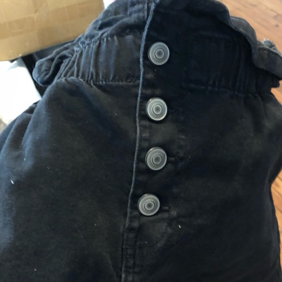 Black denim shorts - Picture 2 of 4